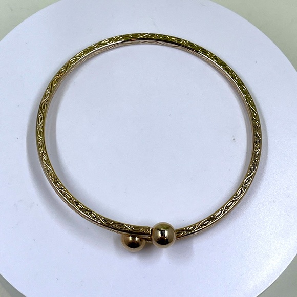 Rose Gold Plated Vintage Etched Cuff Bangle Bracelet - Picture 4 of 5